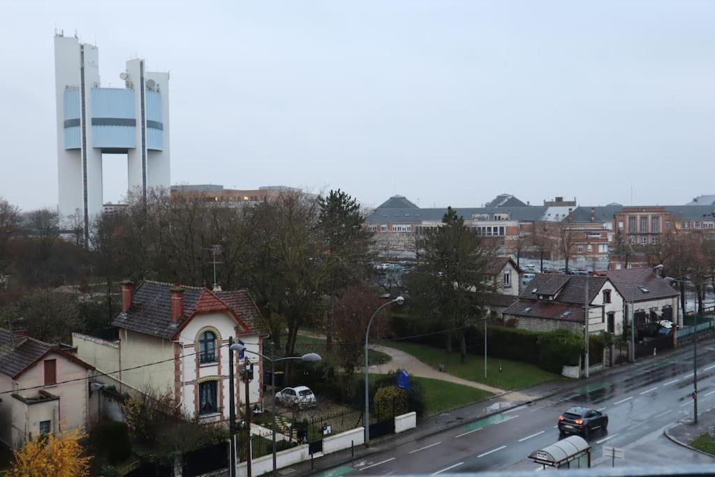 Secteur Hopital Universites Et Centre Sportif Saint-Andre-les-Vergers Exterior photo